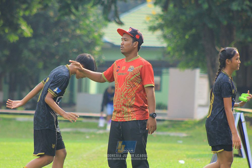ijl u14 111025 indonesia muda utara vs metra muda soccer school