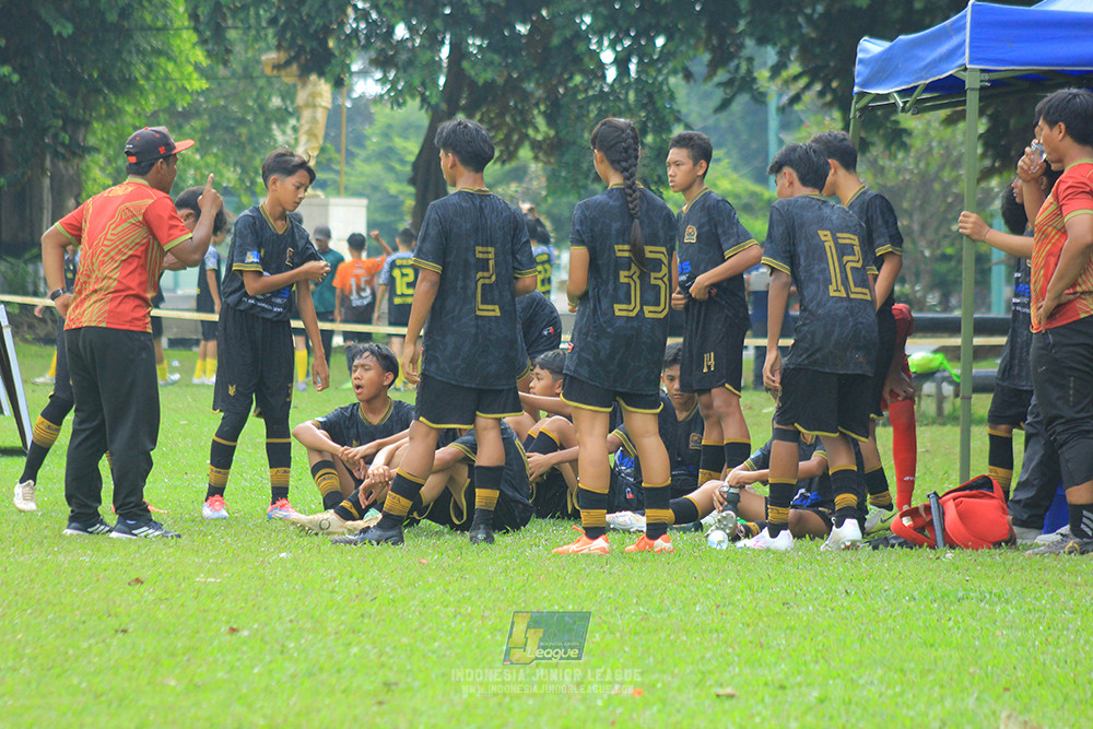 ijl u14 111025 indonesia muda utara vs metra muda soccer school