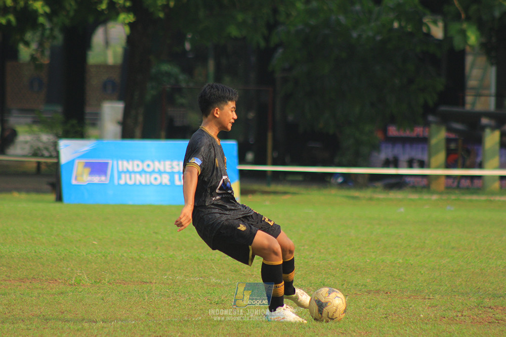ijl u14 111025 indonesia muda utara vs metra muda soccer school