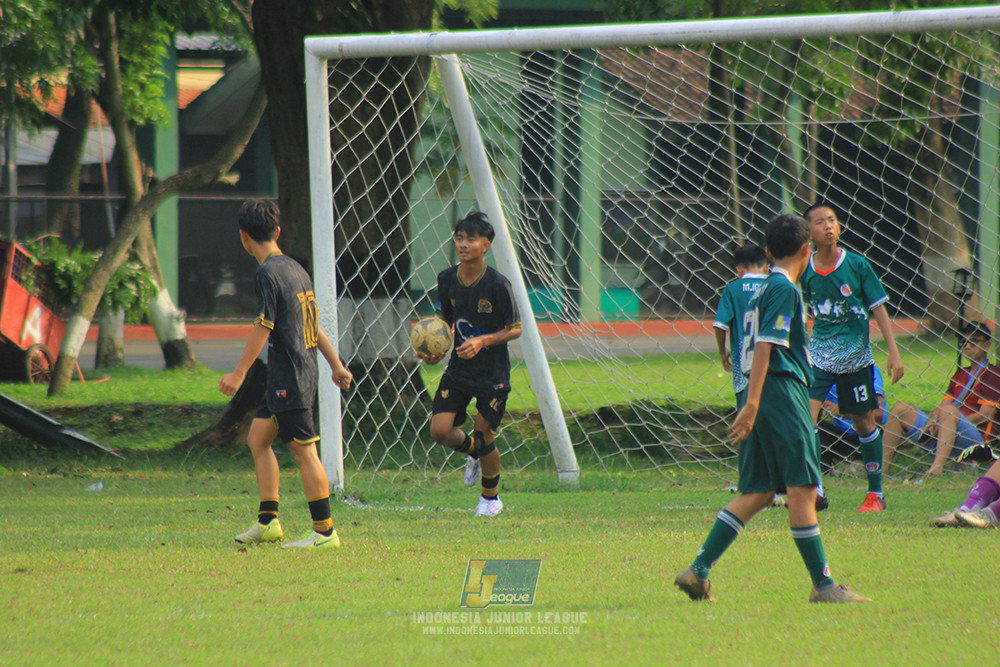 ijl u14 111025 indonesia muda utara vs metra muda soccer school