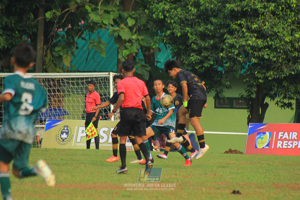 ijl u14 111025 indonesia muda utara vs metra muda soccer school