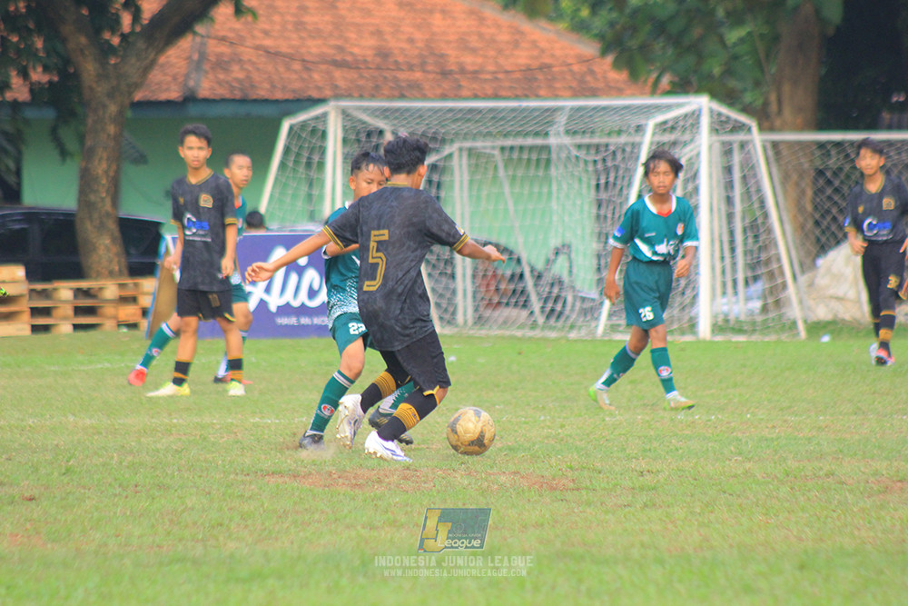 ijl u14 111025 indonesia muda utara vs metra muda soccer school