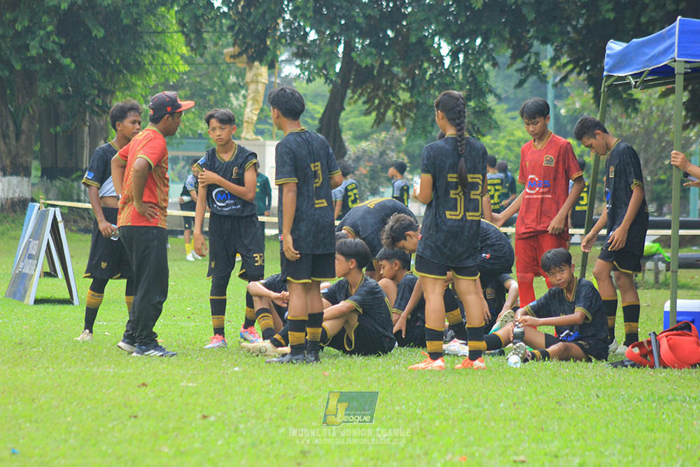 ijl u14 111025 indonesia muda utara vs metra muda soccer school