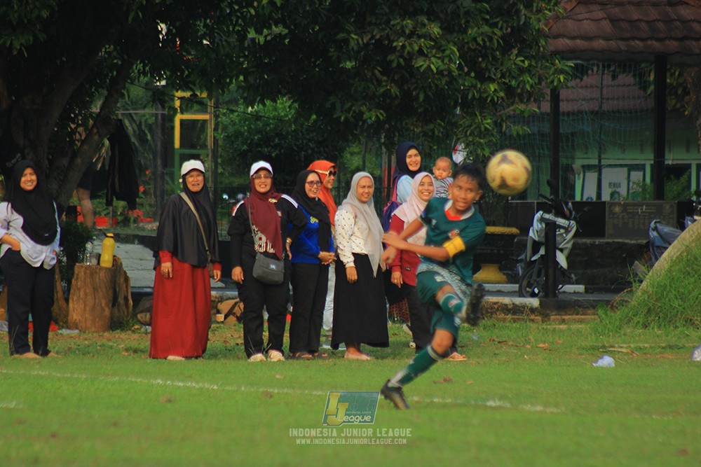 ijl u14 111025 indonesia muda utara vs metra muda soccer school