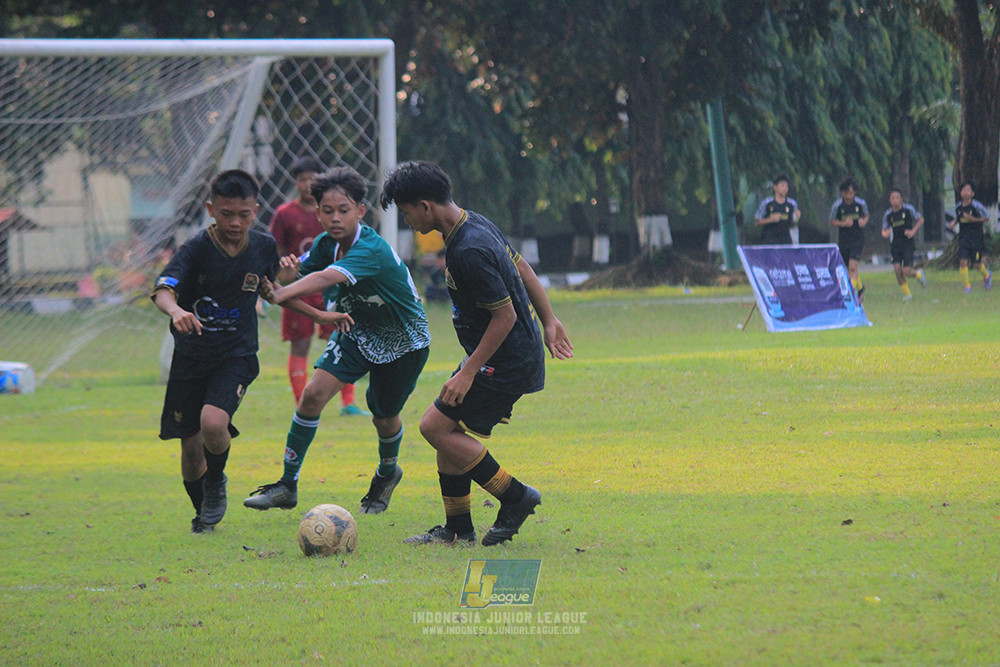 ijl u14 111025 indonesia muda utara vs metra muda soccer school