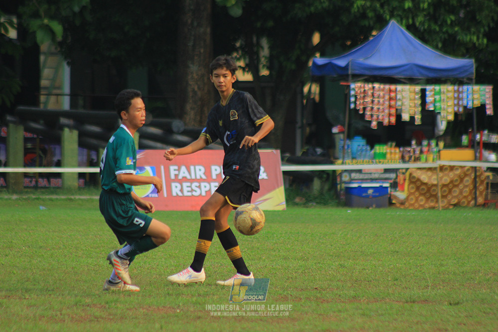 ijl u14 111025 indonesia muda utara vs metra muda soccer school