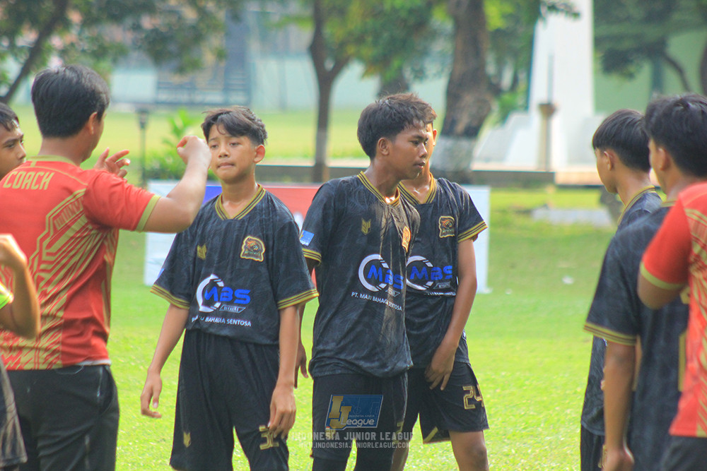 ijl u14 111025 indonesia muda utara vs metra muda soccer school