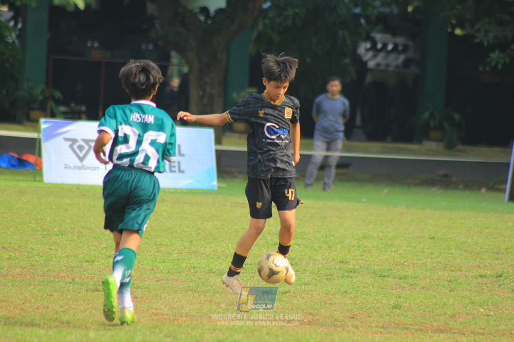 ijl u14 111025 indonesia muda utara vs metra muda soccer school