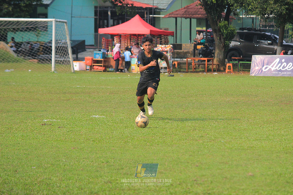 ijl u14 111025 indonesia muda utara vs metra muda soccer school
