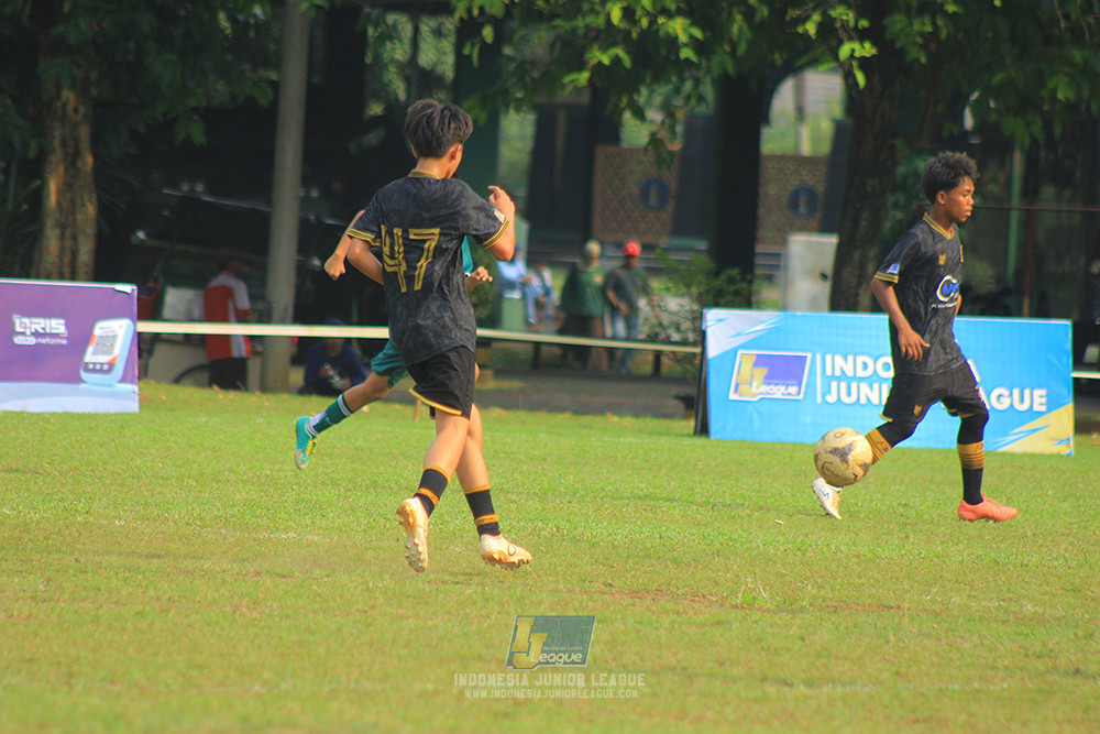 ijl u14 111025 indonesia muda utara vs metra muda soccer school