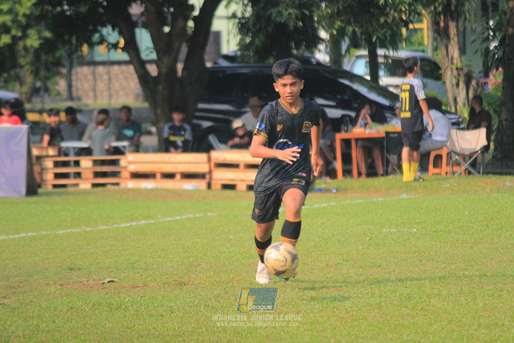 ijl u14 111025 indonesia muda utara vs metra muda soccer school