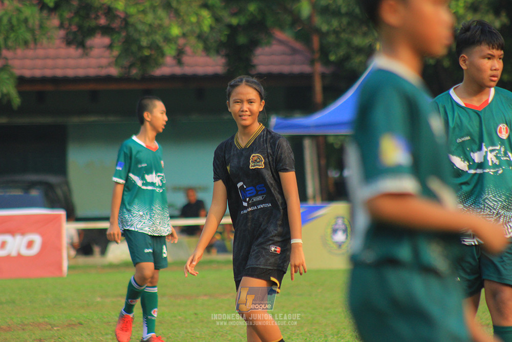 ijl u14 111025 indonesia muda utara vs metra muda soccer school