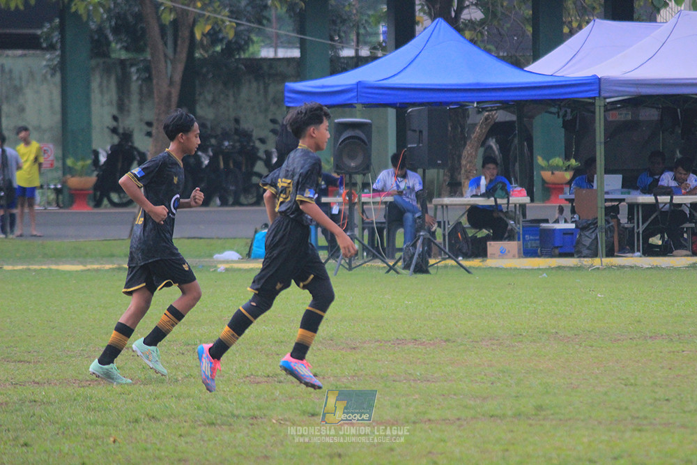 ijl u14 111025 indonesia muda utara vs metra muda soccer school