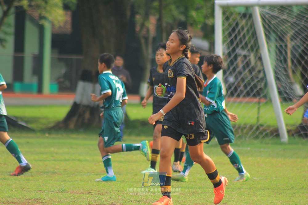 ijl u14 111025 indonesia muda utara vs metra muda soccer school