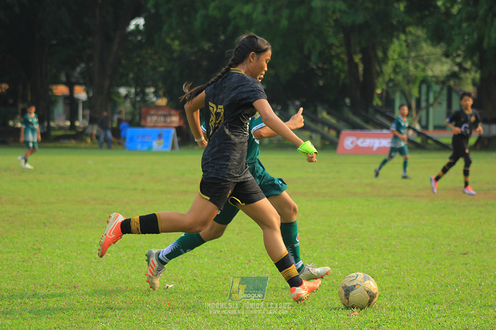 ijl u14 111025 indonesia muda utara vs metra muda soccer school
