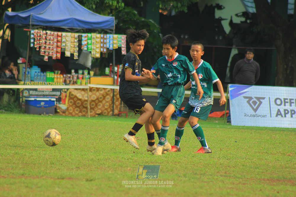 ijl u14 111025 indonesia muda utara vs metra muda soccer school