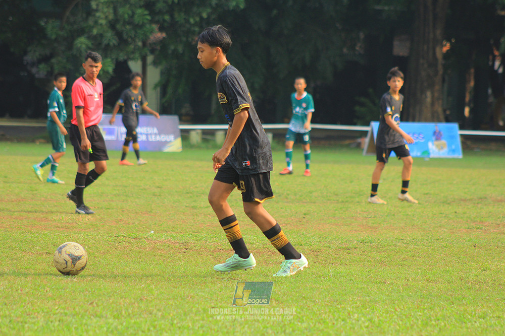 ijl u14 111025 indonesia muda utara vs metra muda soccer school