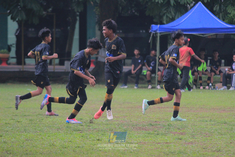 ijl u14 111025 indonesia muda utara vs metra muda soccer school