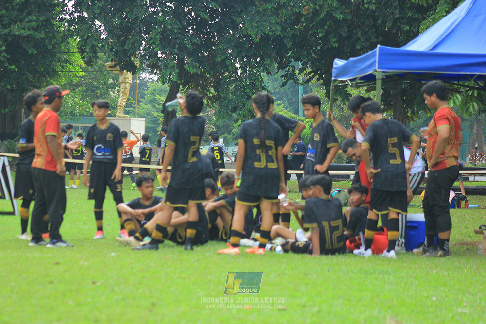 ijl u14 111025 indonesia muda utara vs metra muda soccer school