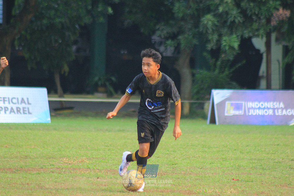 ijl u14 111025 indonesia muda utara vs metra muda soccer school