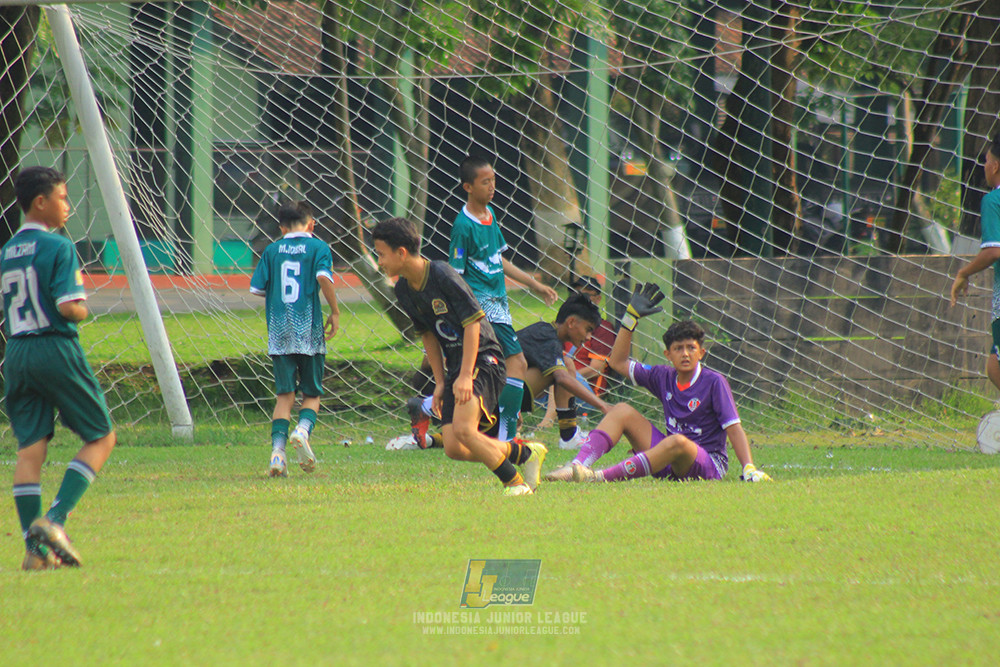 ijl u14 111025 indonesia muda utara vs metra muda soccer school