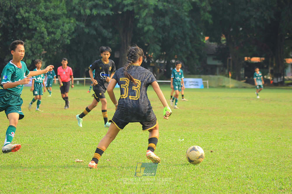 ijl u14 111025 indonesia muda utara vs metra muda soccer school