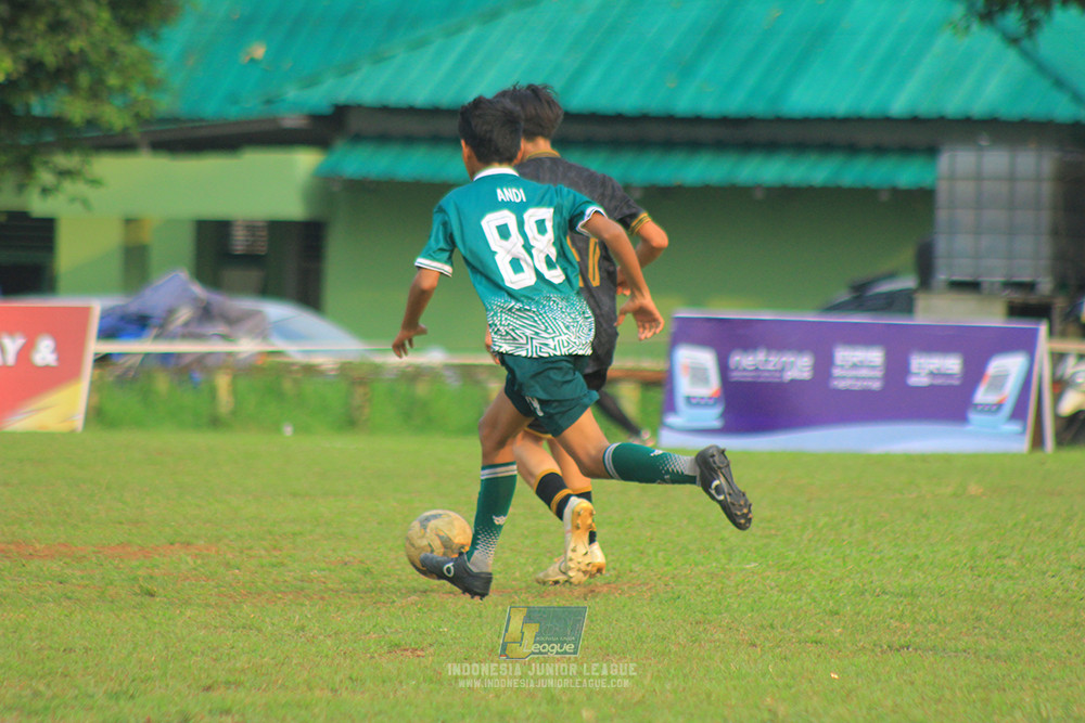 ijl u14 111025 indonesia muda utara vs metra muda soccer school