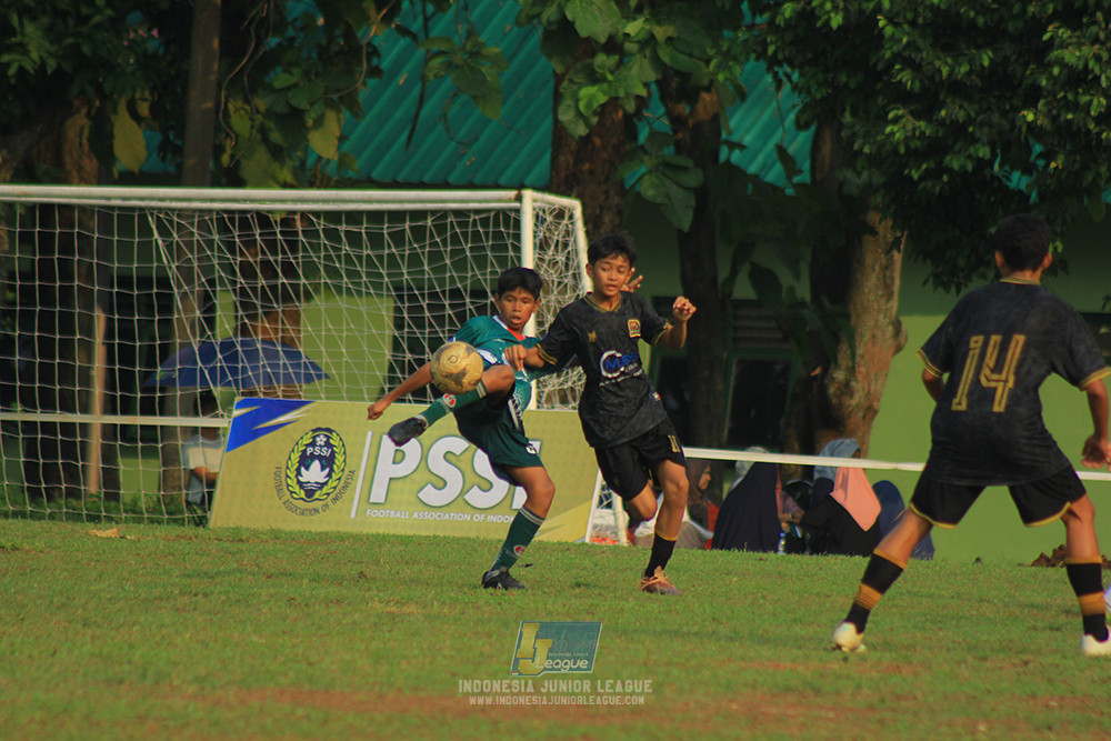 ijl u14 111025 indonesia muda utara vs metra muda soccer school