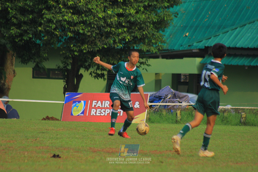 ijl u14 111025 indonesia muda utara vs metra muda soccer school