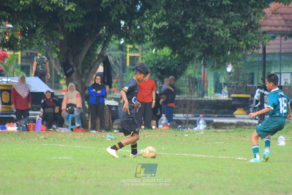 ijl u14 111025 indonesia muda utara vs metra muda soccer school