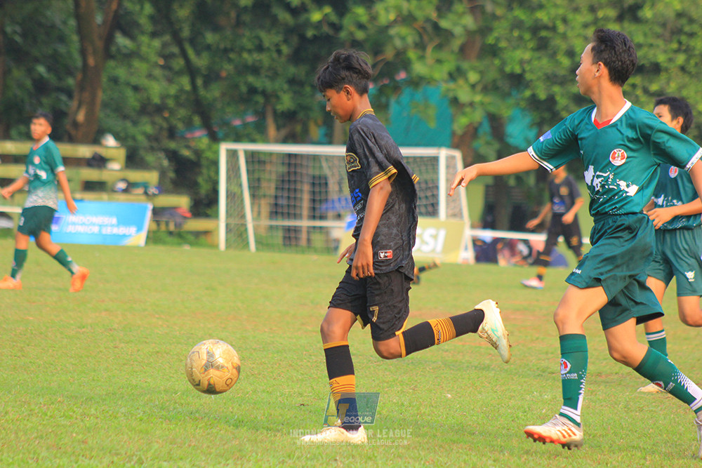ijl u14 111025 indonesia muda utara vs metra muda soccer school