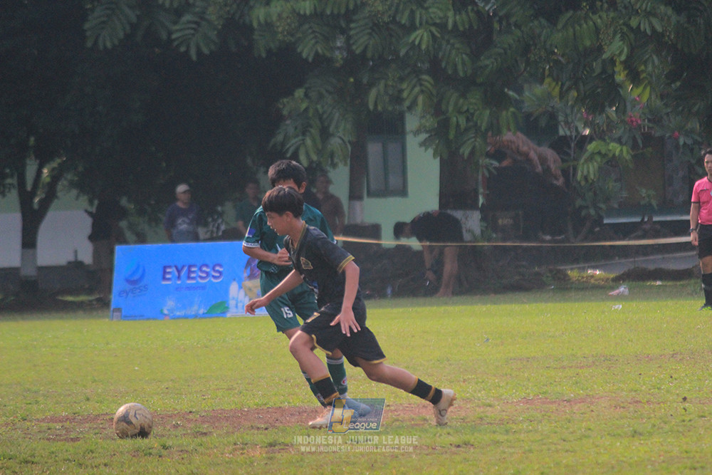ijl u14 111025 indonesia muda utara vs metra muda soccer school