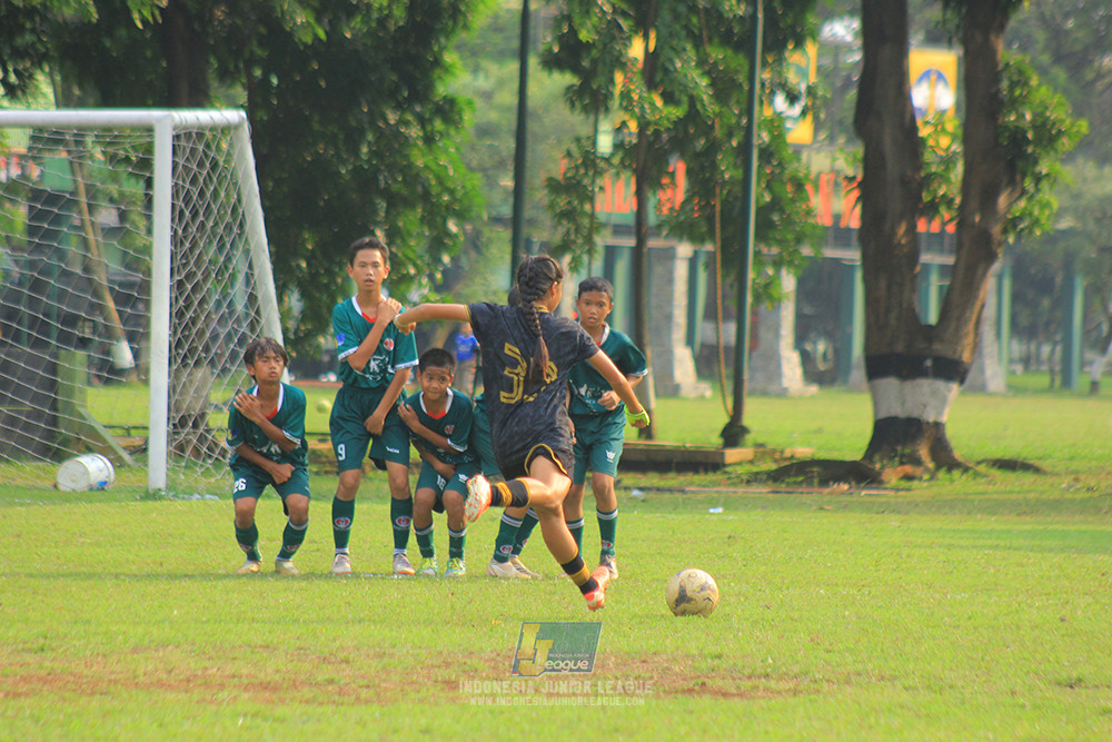 ijl u14 111025 indonesia muda utara vs metra muda soccer school