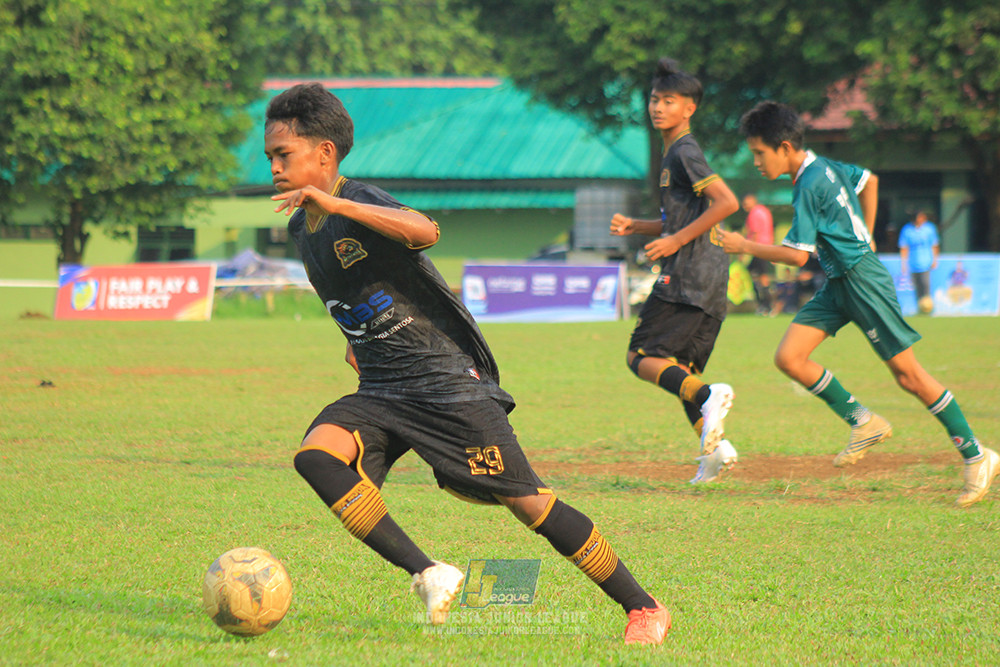 ijl u14 111025 indonesia muda utara vs metra muda soccer school