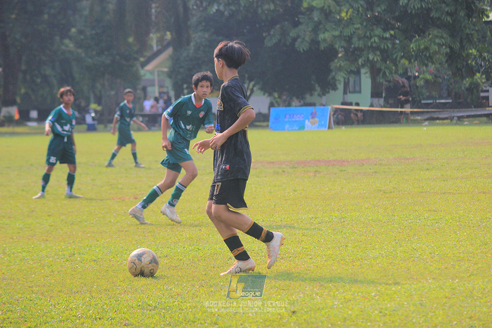 ijl u14 111025 indonesia muda utara vs metra muda soccer school