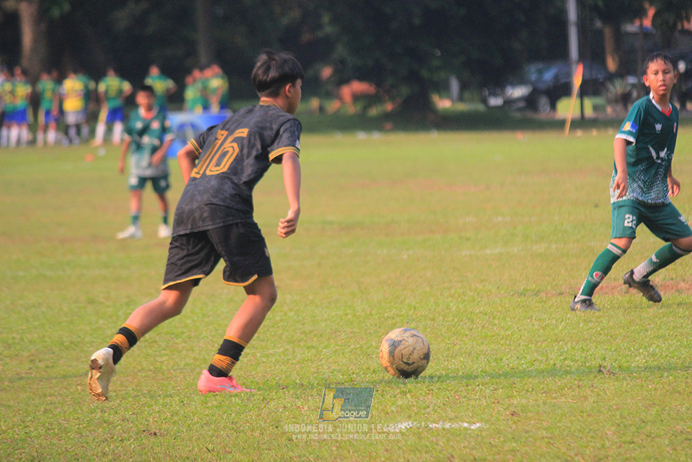 ijl u14 111025 indonesia muda utara vs metra muda soccer school