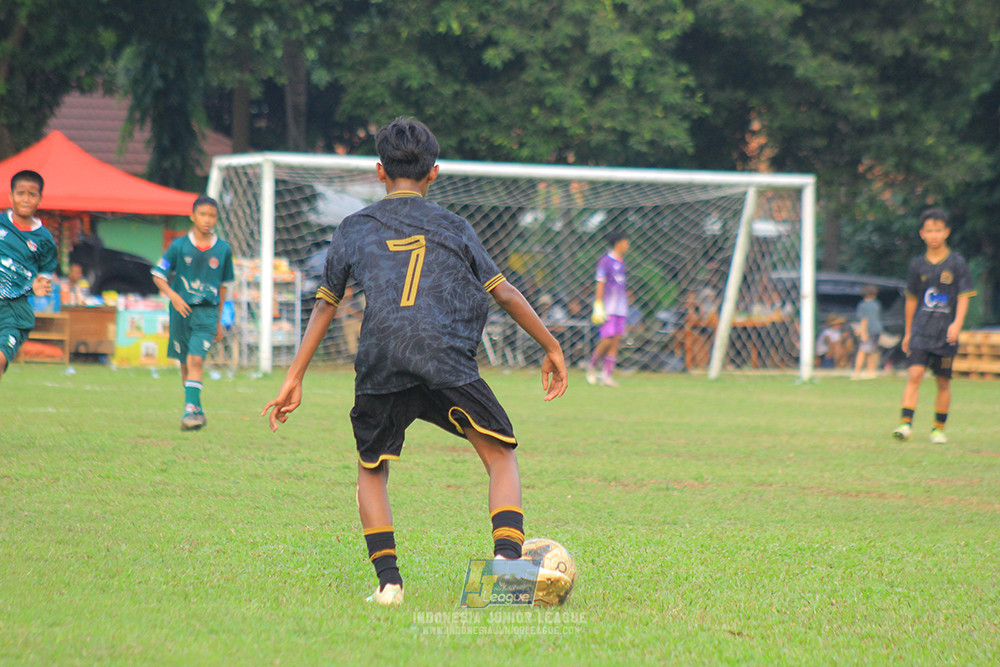 ijl u14 111025 indonesia muda utara vs metra muda soccer school