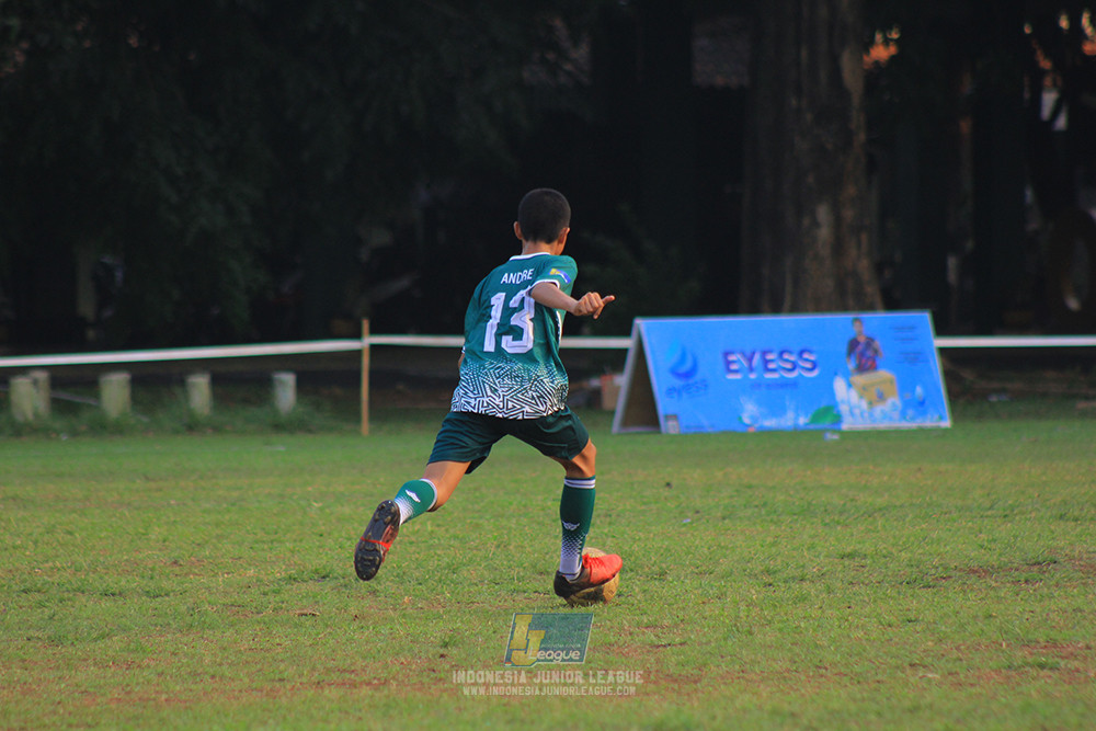 ijl u14 111025 indonesia muda utara vs metra muda soccer school