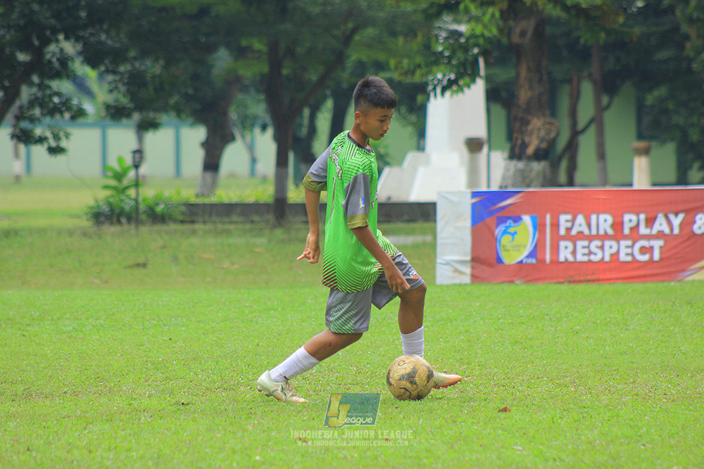 ijl u14 111025 naz purwakarta vs zapello soccer school