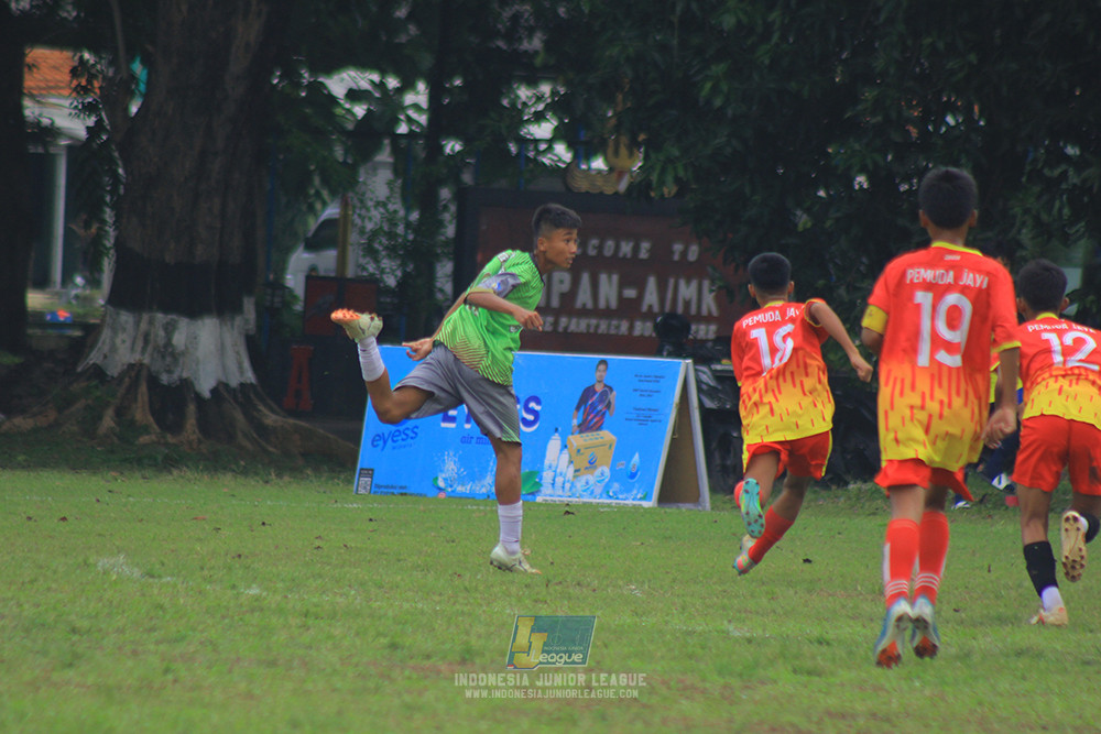 ijl u14 111025 naz purwakarta vs zapello soccer school