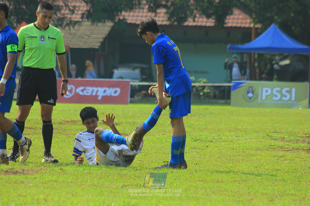 ijl u14 111025 pam jaya fa vs wins soccer school