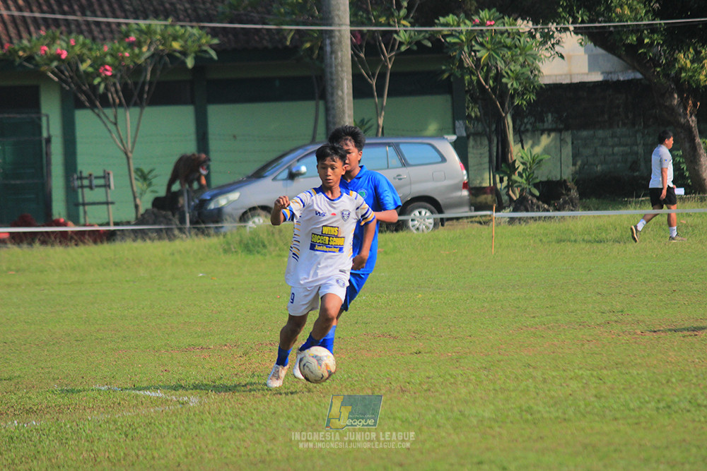 ijl u14 111025 pam jaya fa vs wins soccer school