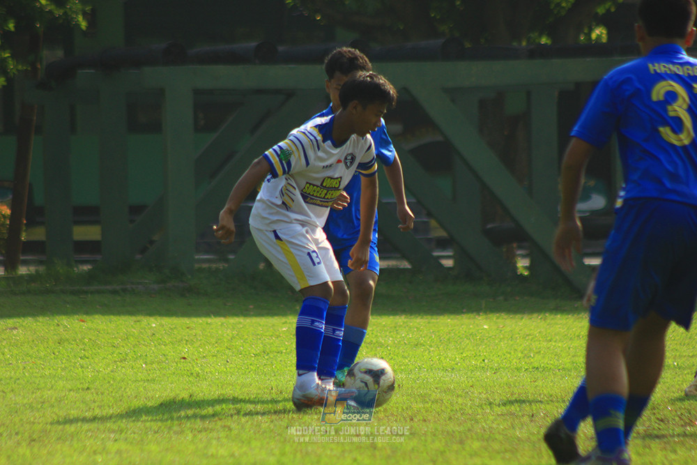 ijl u14 111025 pam jaya fa vs wins soccer school
