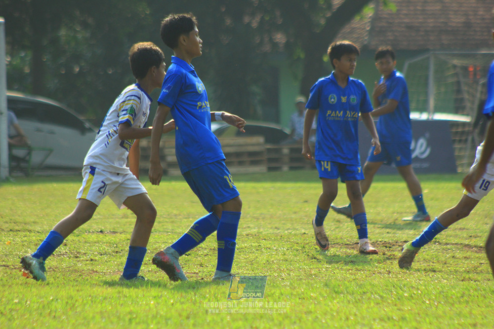 ijl u14 111025 pam jaya fa vs wins soccer school