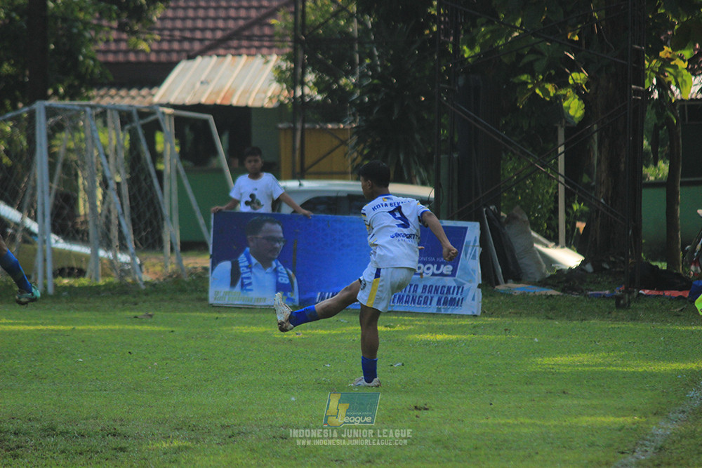 ijl u14 111025 pam jaya fa vs wins soccer school