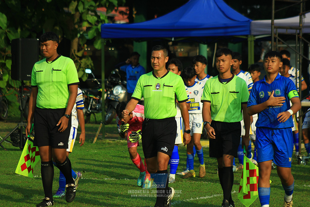 ijl u14 111025 pam jaya fa vs wins soccer school