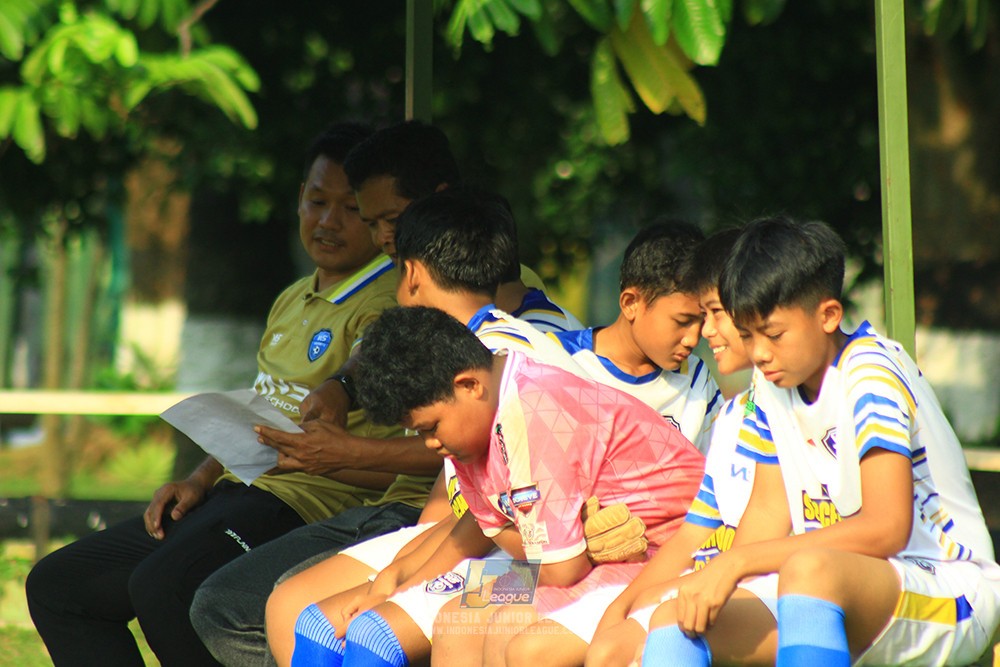ijl u14 111025 pam jaya fa vs wins soccer school