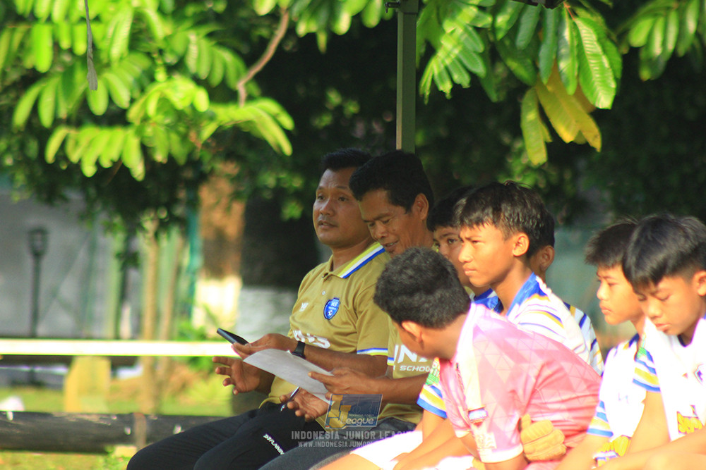 ijl u14 111025 pam jaya fa vs wins soccer school