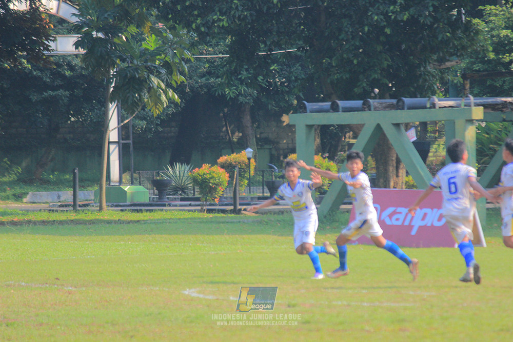ijl u14 111025 pam jaya fa vs wins soccer school