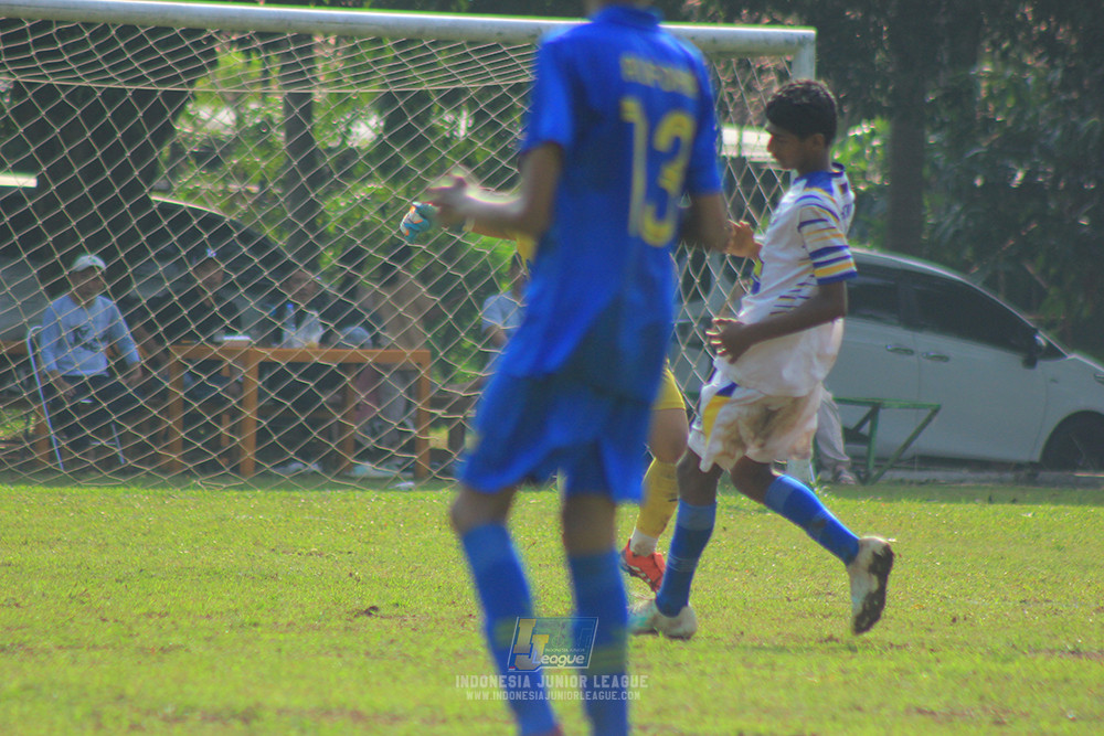 ijl u14 111025 pam jaya fa vs wins soccer school